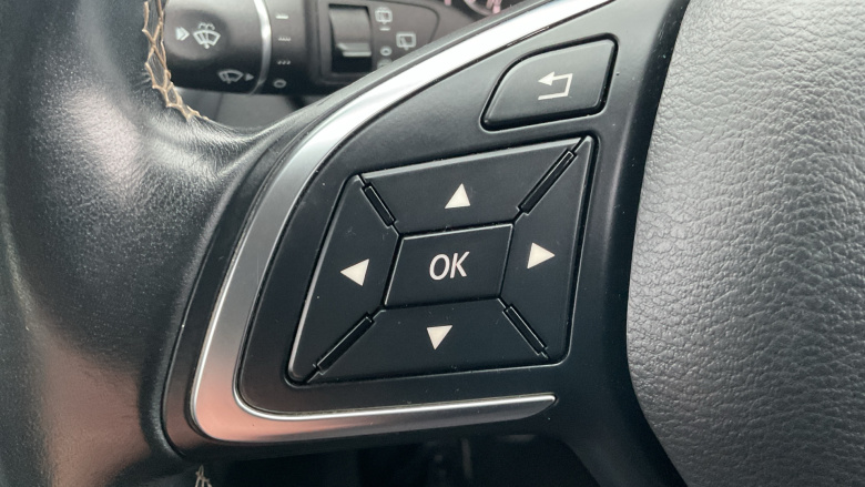 Infiniti Q30 1.5d Business Executive 5dr Diesel Hatchback